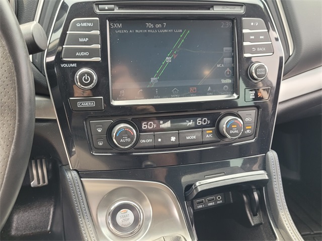 2018 Nissan Maxima SR photo 16