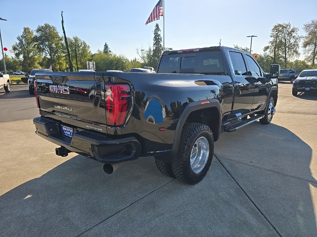 2025 Gmc Sierra HD Denali photo 3