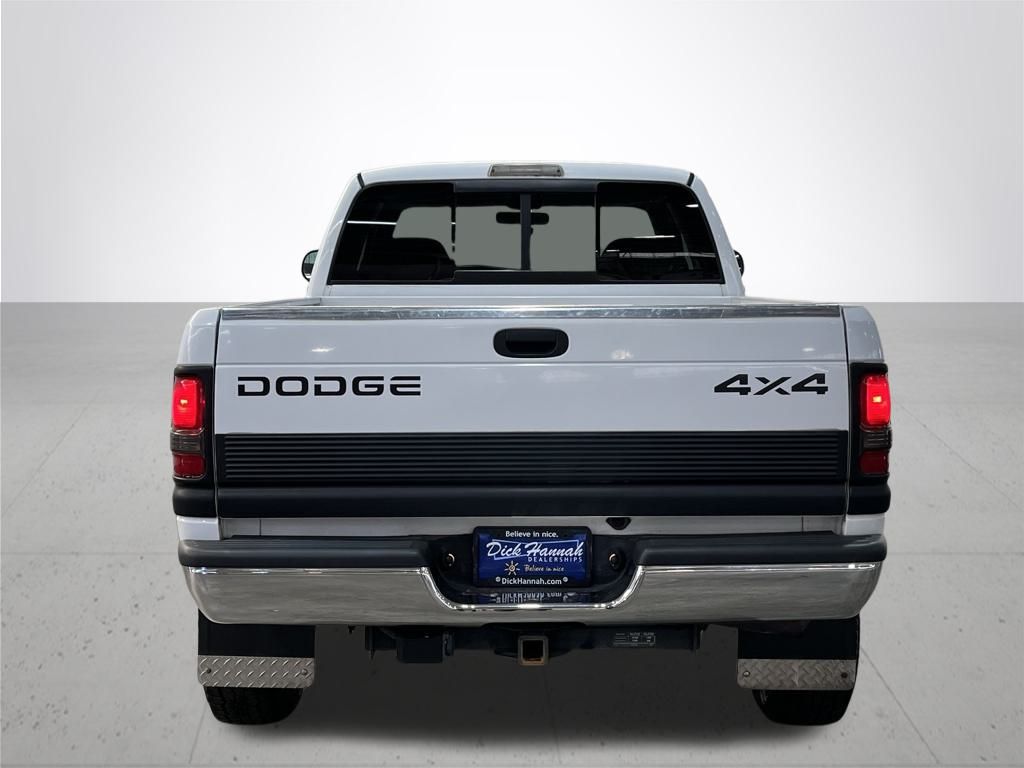 2000 Dodge Ram SLT photo 10