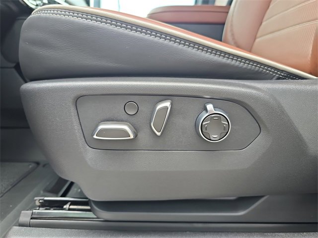 2026 Gmc Sierra 2500 HD Denali Ultimate photo 16
