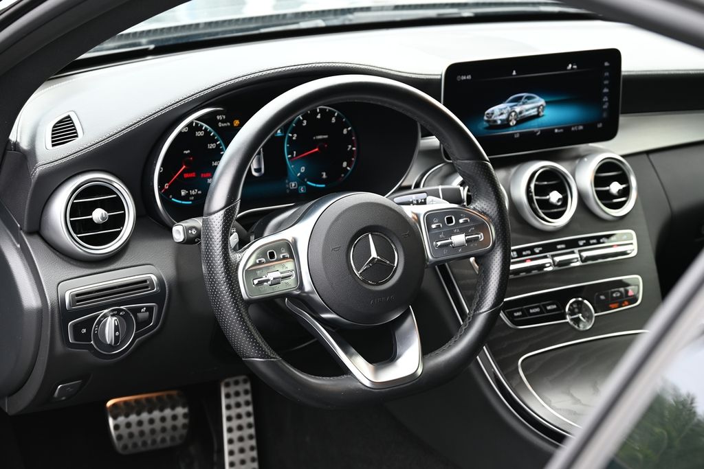 2022 Mercedes Benz C 300 photo 17