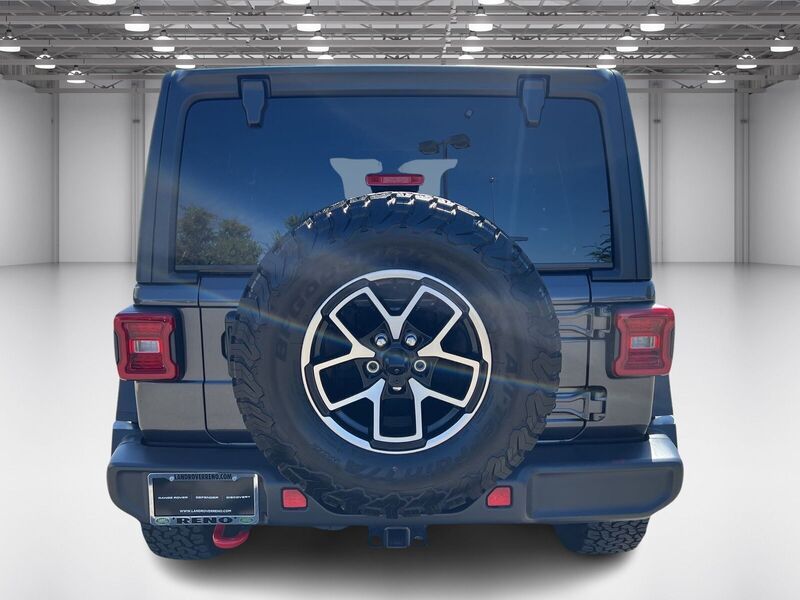 2024 Jeep Wrangler Rubicon photo 6