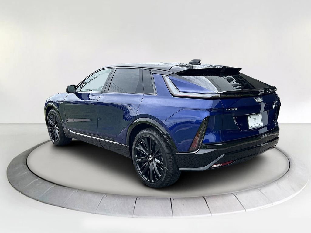2025 Cadillac Lyriq Sport photo 3