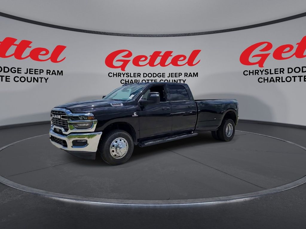 2025 Ram 3500 Tradesman photo 4