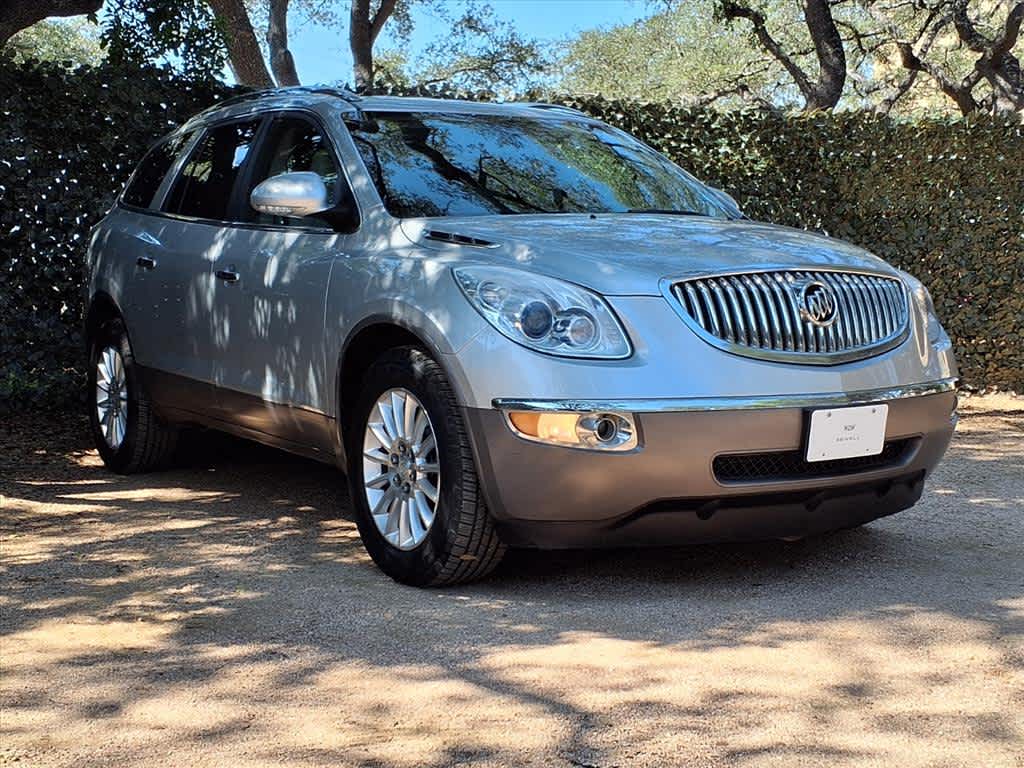 2011 Buick Enclave CXL photo 3