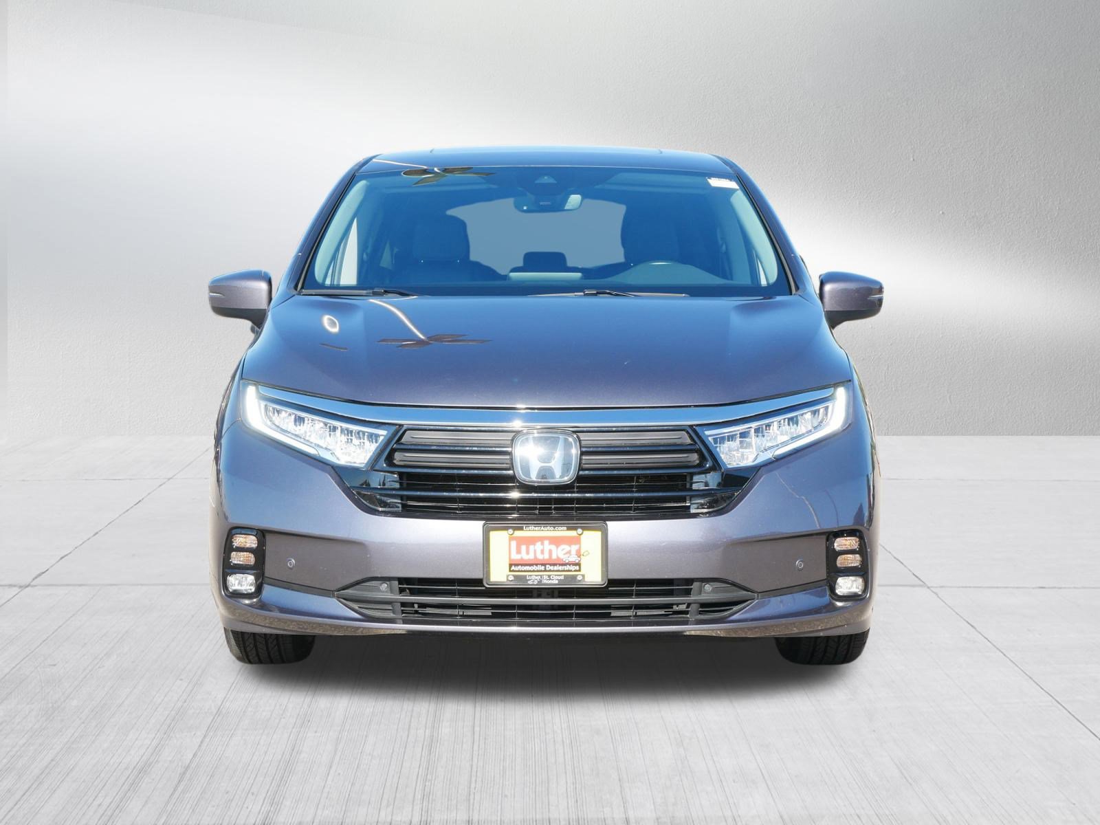 Used 2022 Honda Odyssey Touring with VIN 5FNRL6H85NB069027 for sale in Waite Park, Minnesota