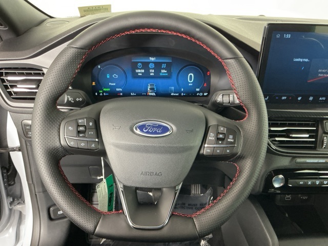 2025 Ford Escape Hybrid ST-Line Select photo 16
