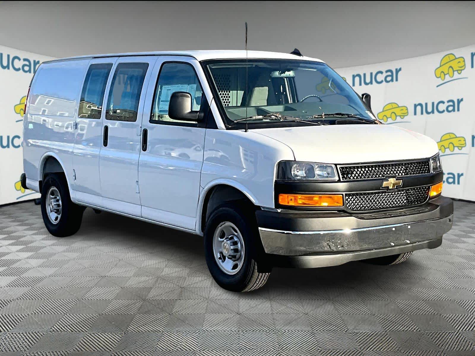2025 Chevrolet Express Cargo Work Van's photo