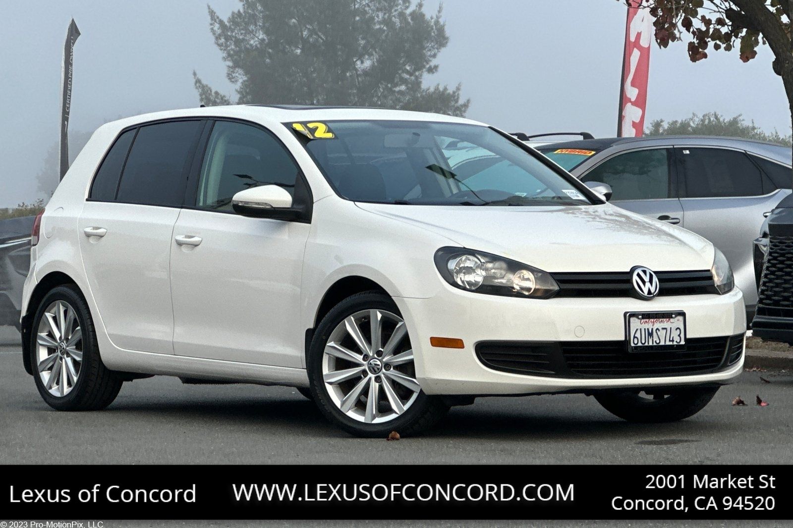 2012 Volkswagen Golf Base