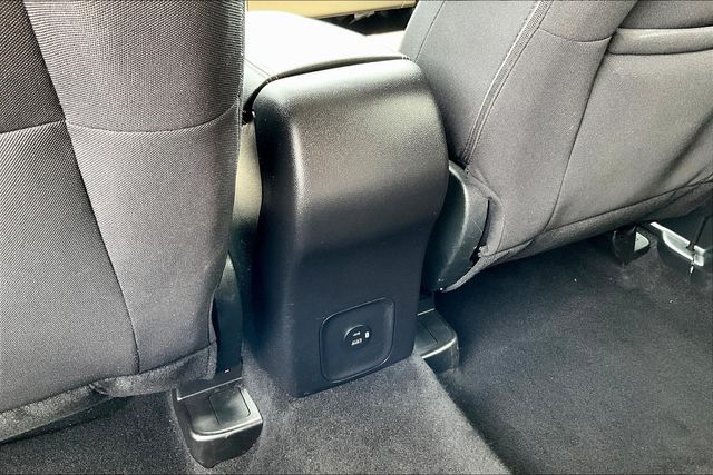 2022 Ford Escape SE photo 30
