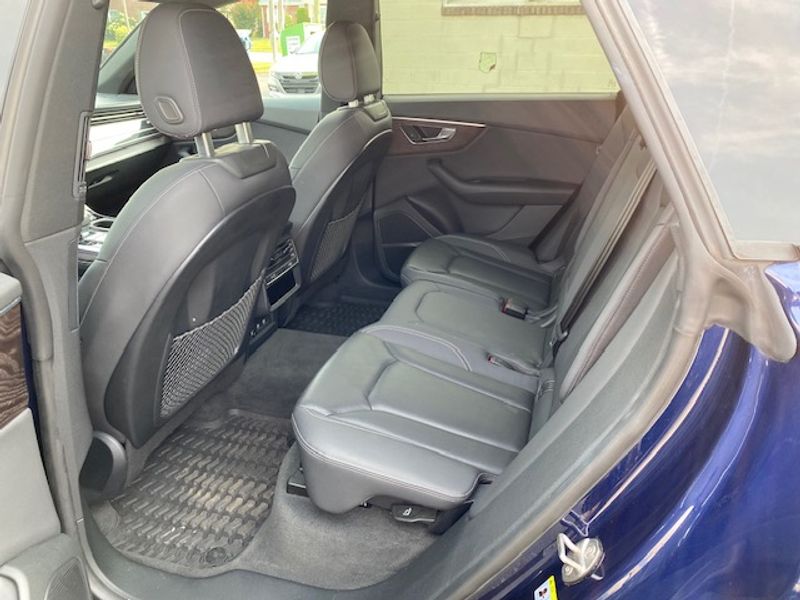 2019 Audi Q8 line Prestige photo 4