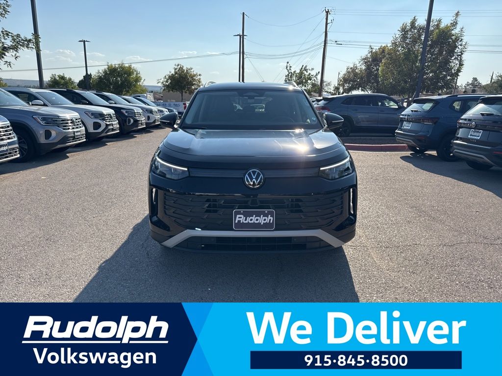 2025 Volkswagen Tiguan SE photo 3