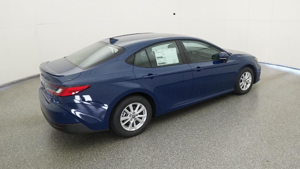 2026 Toyota Camry LE photo 22