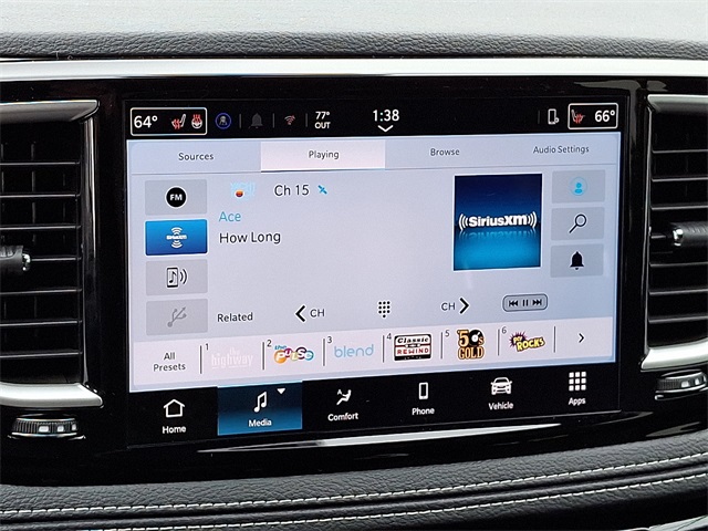 2026 Chrysler Pacifica photo 10