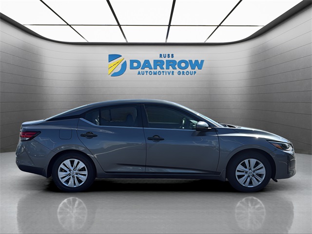 2025 Nissan Sentra S photo 3
