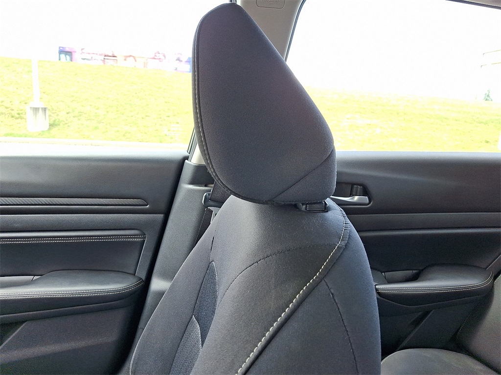 2020 Nissan Altima 2.5 S photo 16