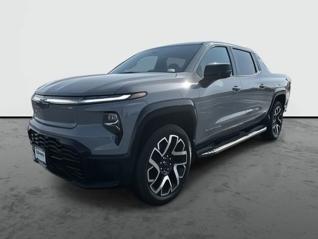2025 Chevrolet Silverado EV RST's photo