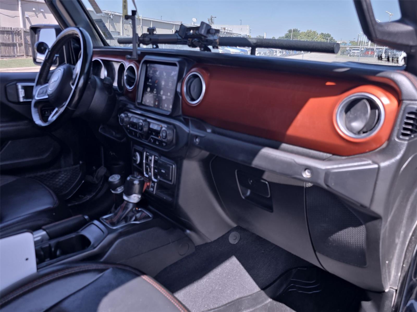 2020 Jeep Gladiator Rubicon photo 28