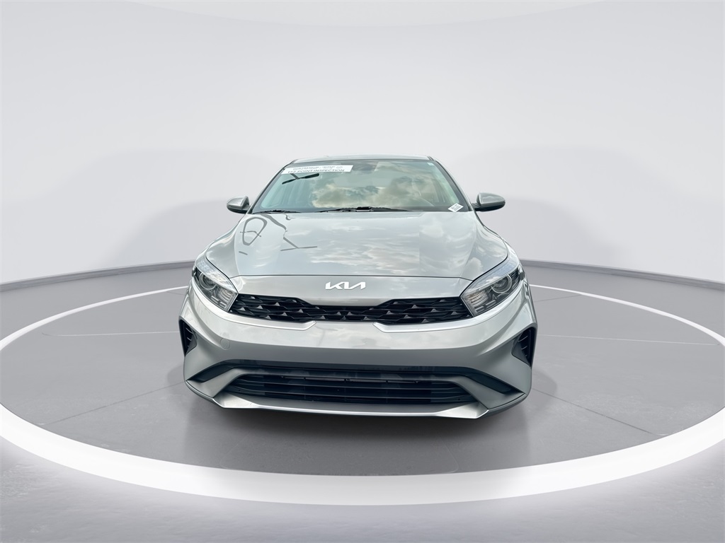 2024 Kia Forte LXS photo 3