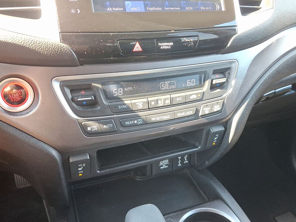 2018 Honda Pilot EX-L photo 17