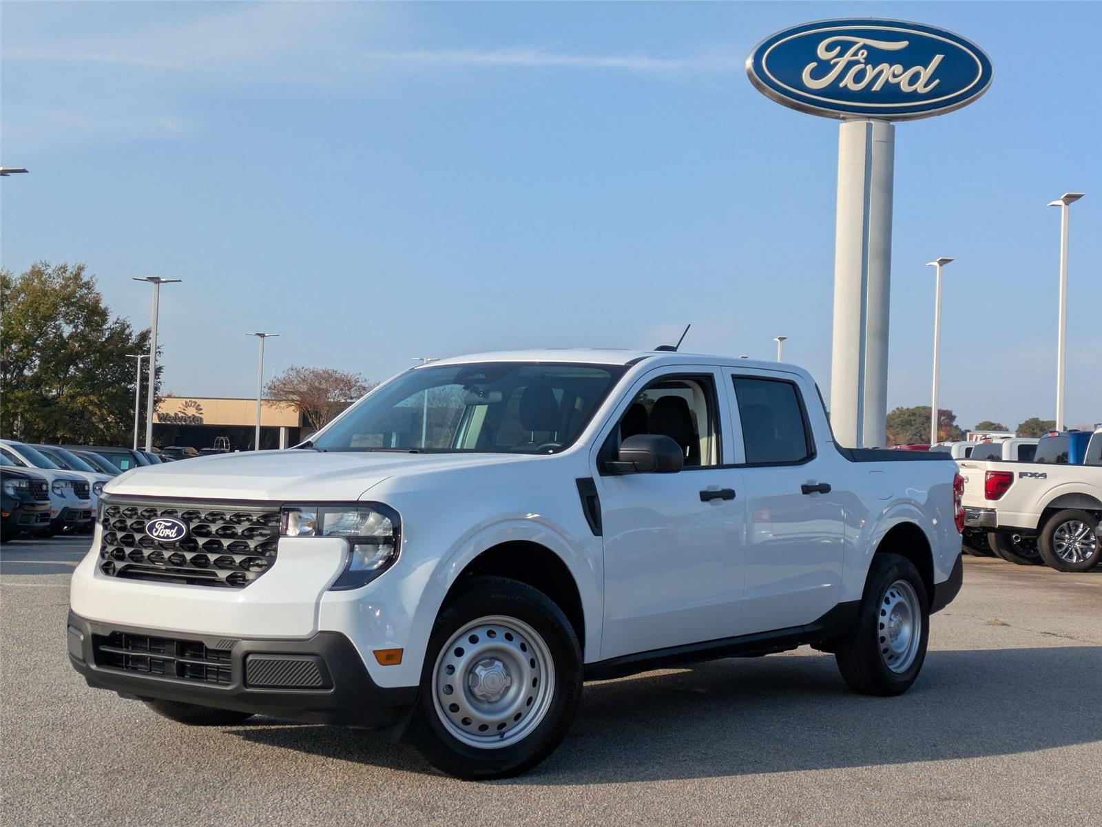 2025 Ford Maverick XL