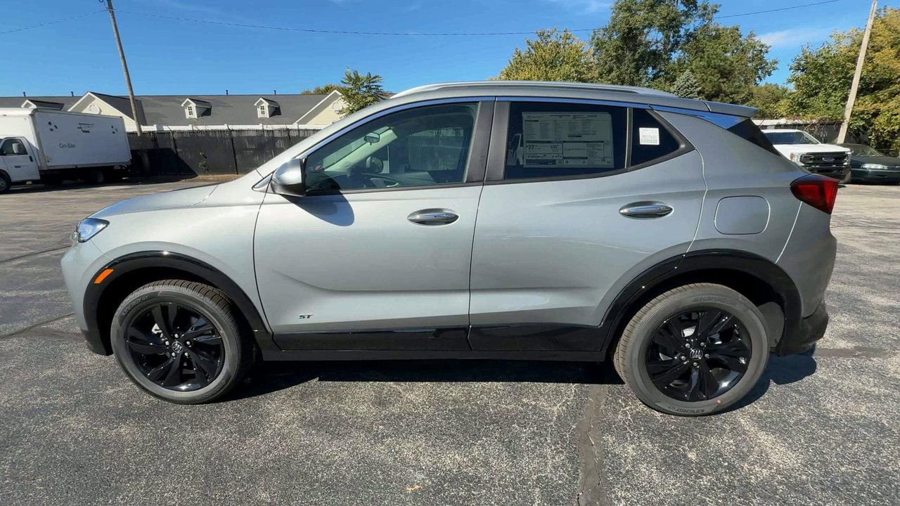 2026 Buick Encore GX Sport Touring photo 3
