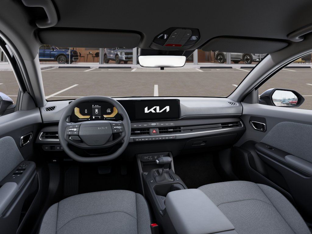2025 Kia K4 LX photo 13