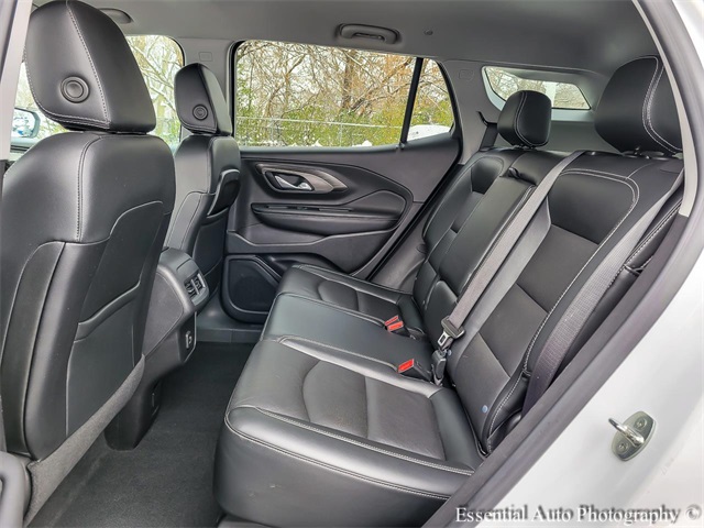 2023 GMC TERRAIN - Image 11
