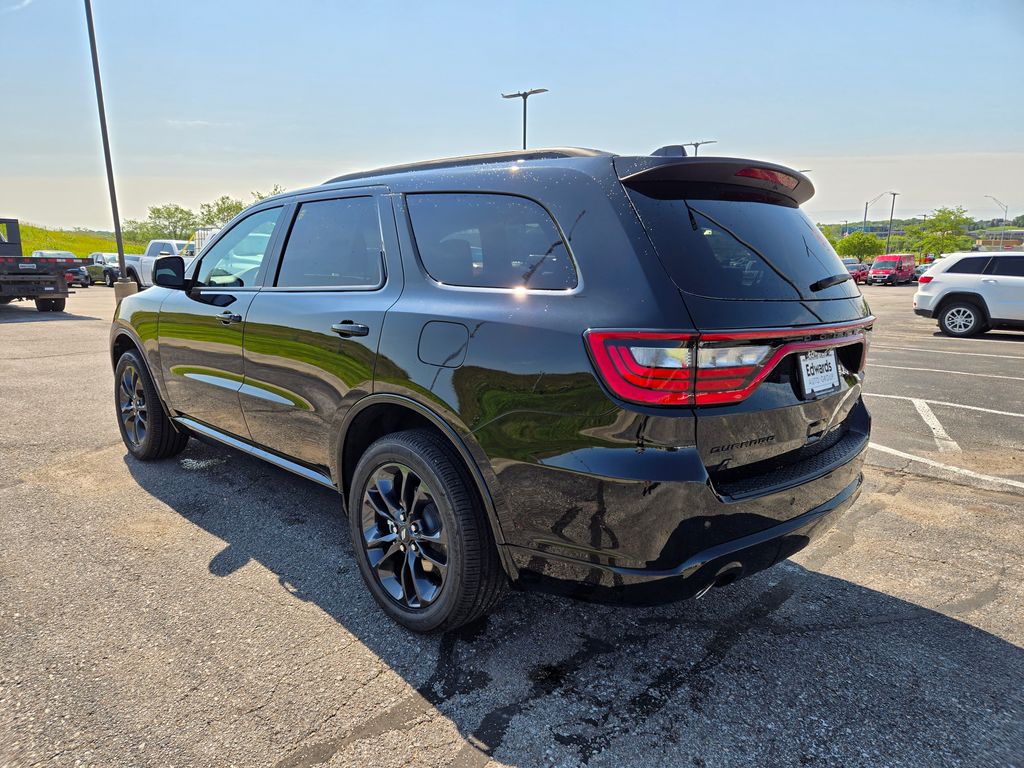 2025 Dodge Durango GT photo 2