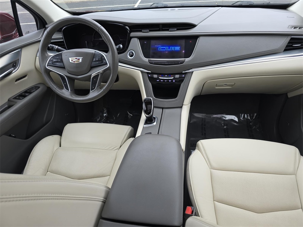 2017 Cadillac XT5 Luxury photo 21