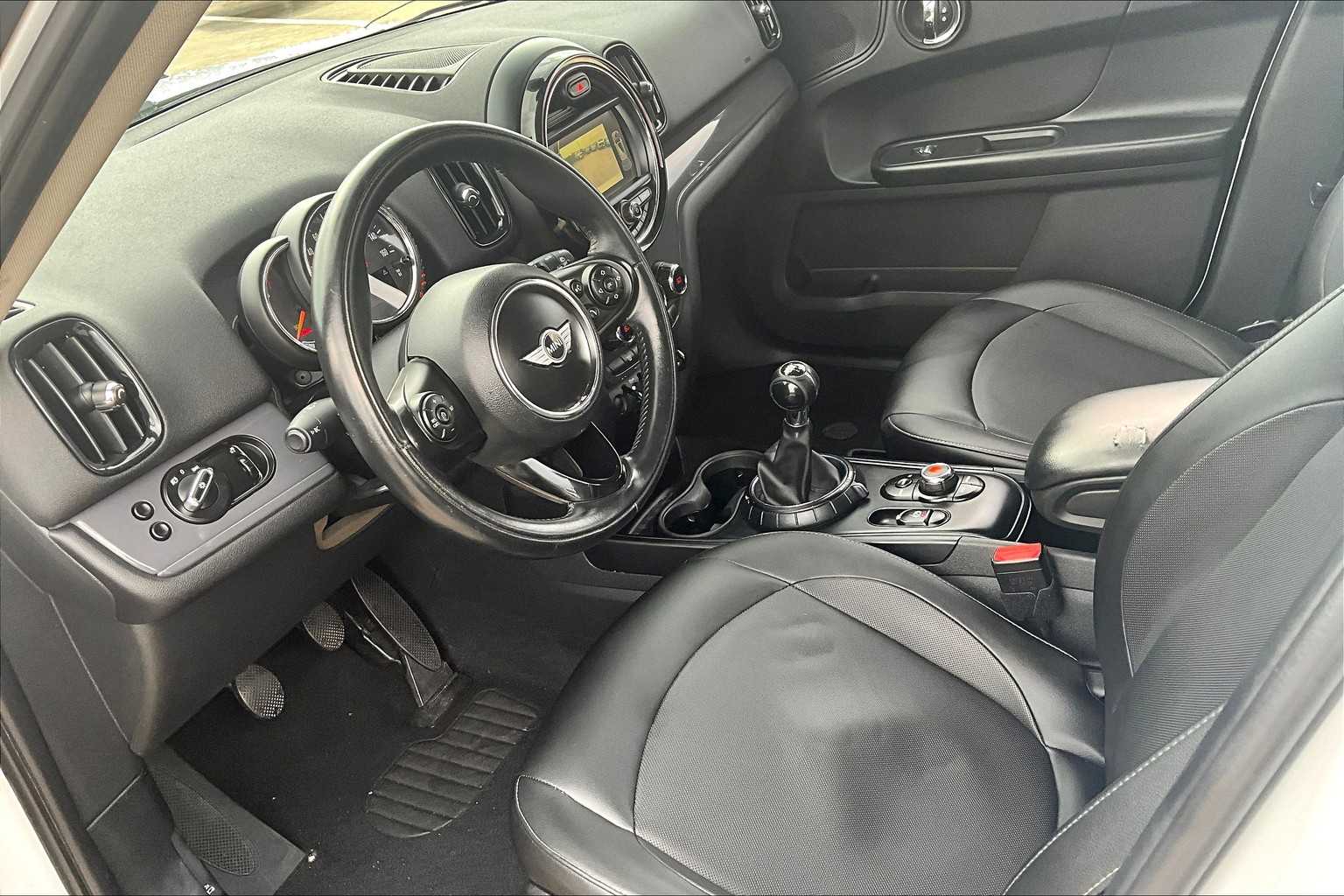 2017 Mini Countryman photo 16