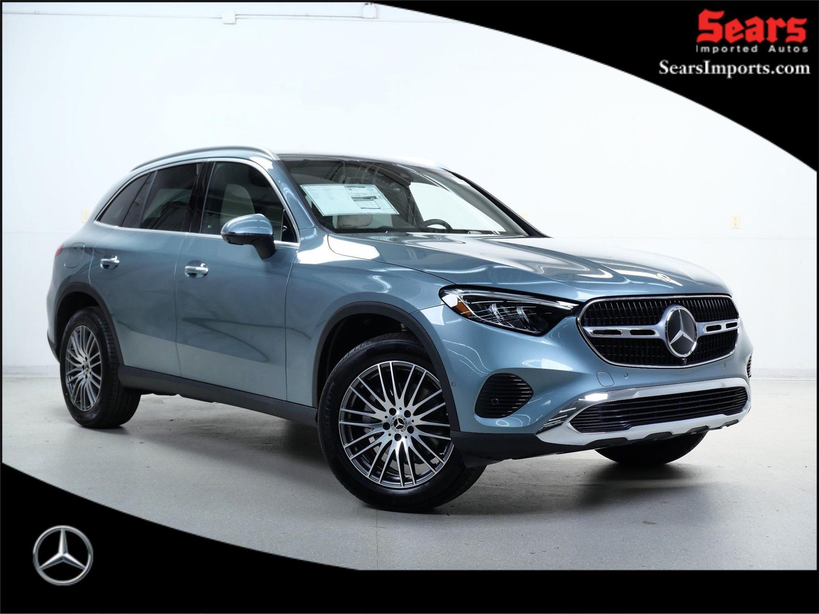 2026 Mercedes-Benz GLC Base's photo