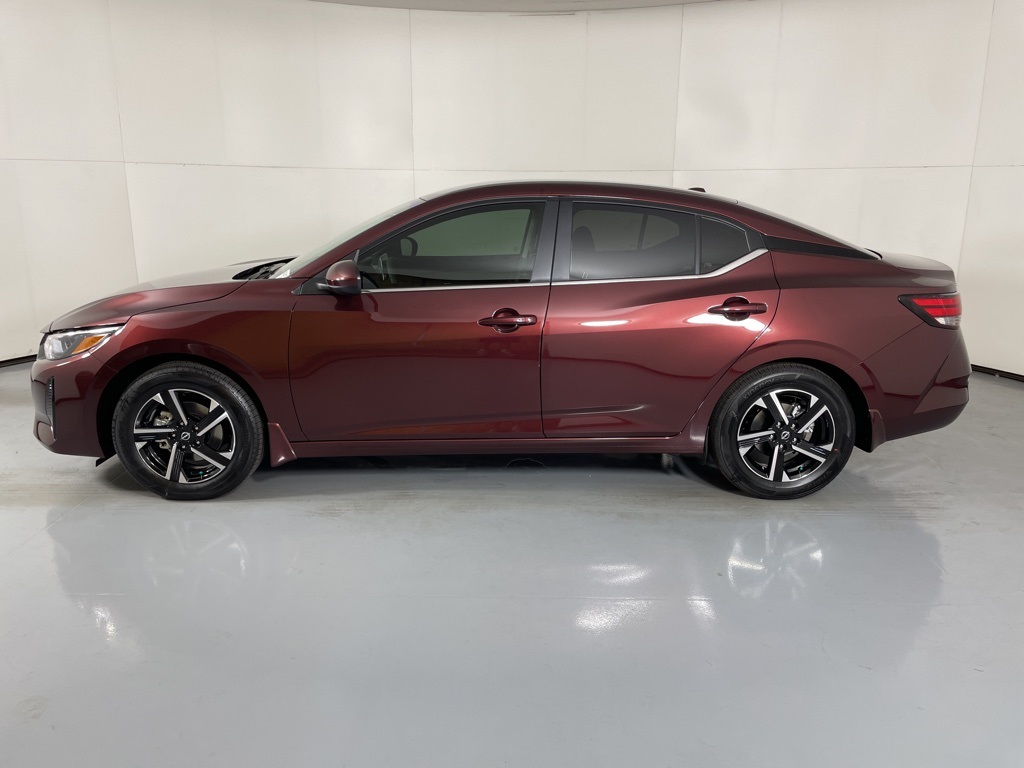 2025 Nissan Sentra SV photo 2
