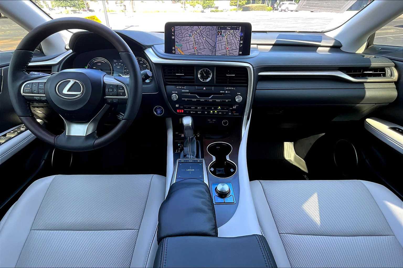 2022 Lexus RX Premium photo 15