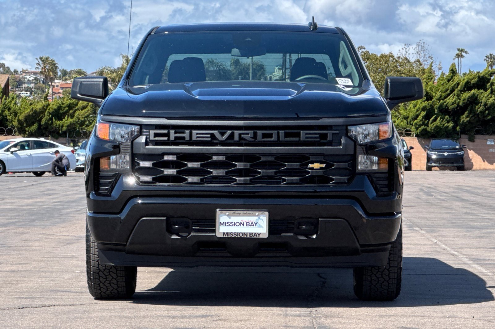 2025 Chevrolet Silverado 1500 Custom photo 9