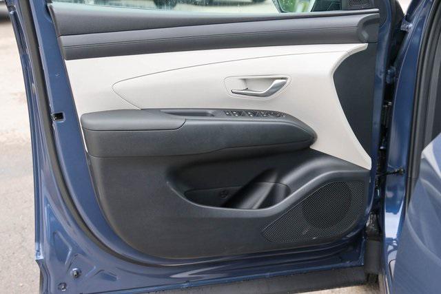 New 2025 Blue Hyundai SEL FWD image 8