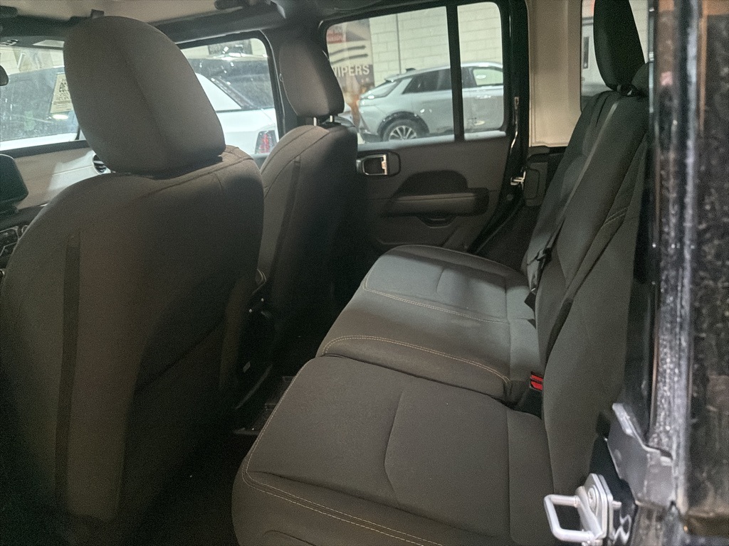 2025 JEEP WRANGLER - Image 7