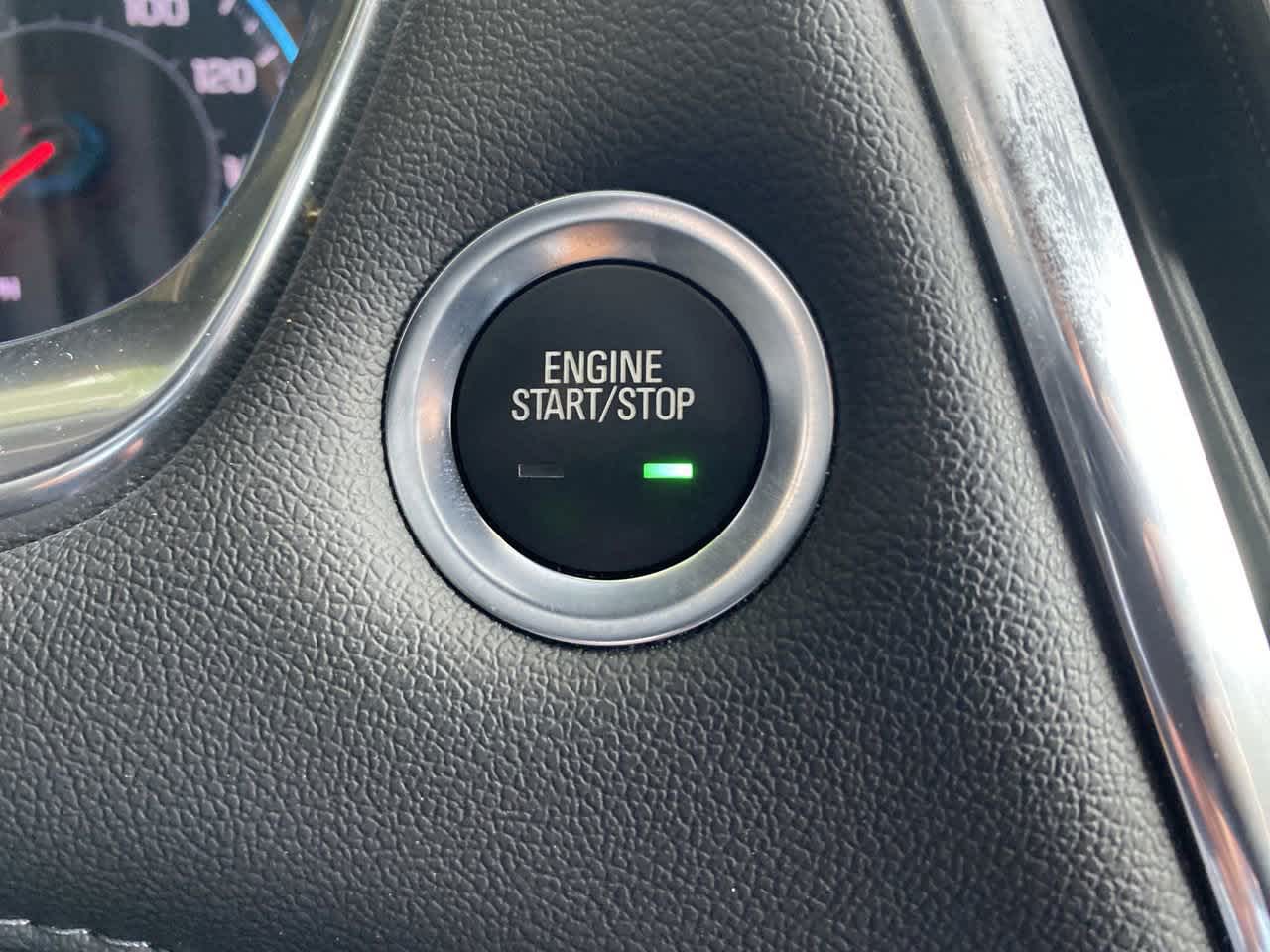 2023 Chevrolet Traverse Cloth photo 25
