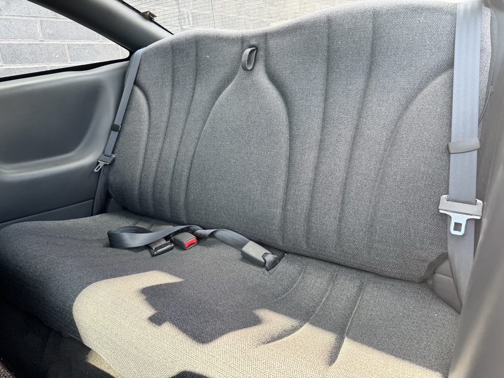 2000 Chevrolet Cavalier Base photo 4