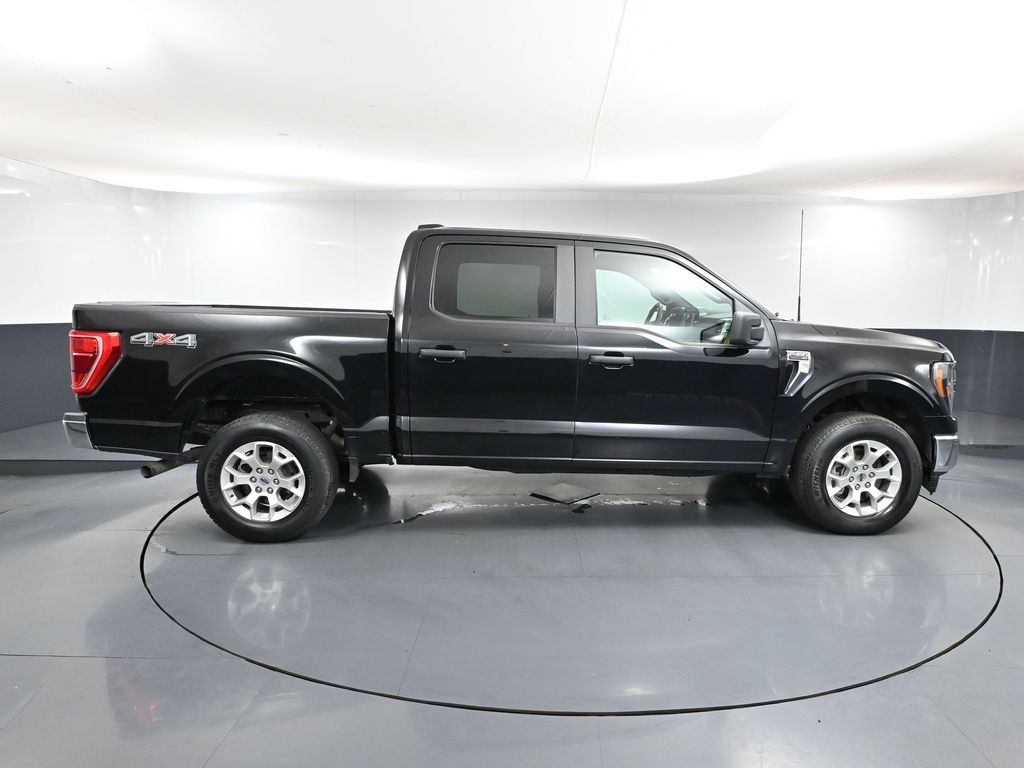 2023 Ford F-150 XLT photo 3