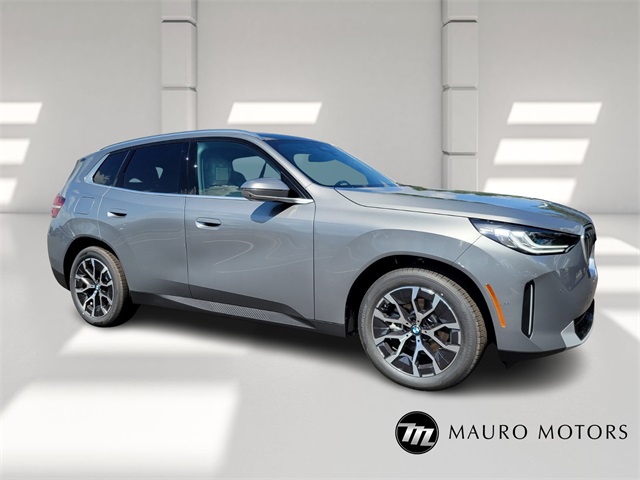 2026 BMW X3 30's photo