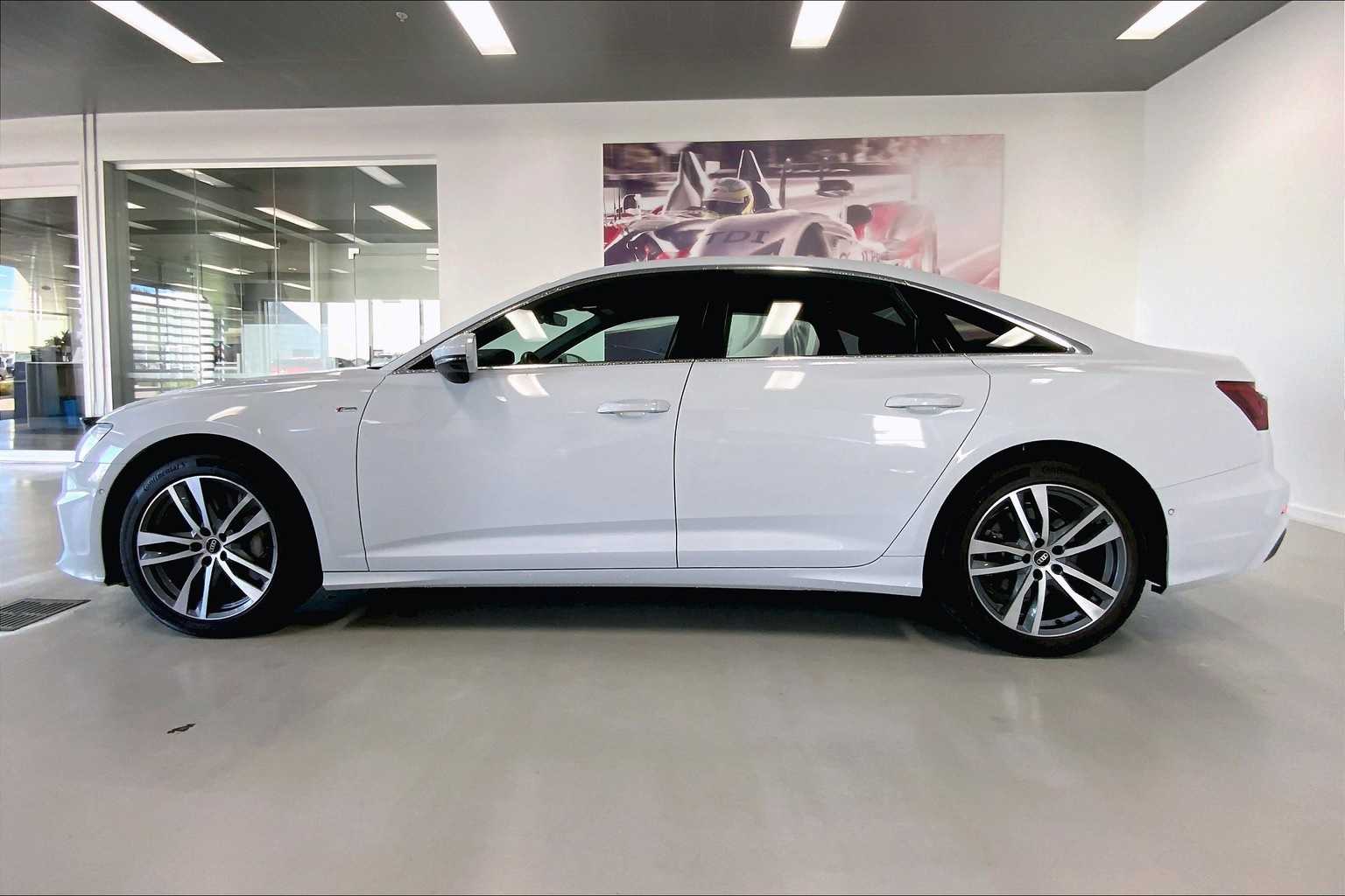 2021 Audi A6 3.0T Premium Plus photo 3