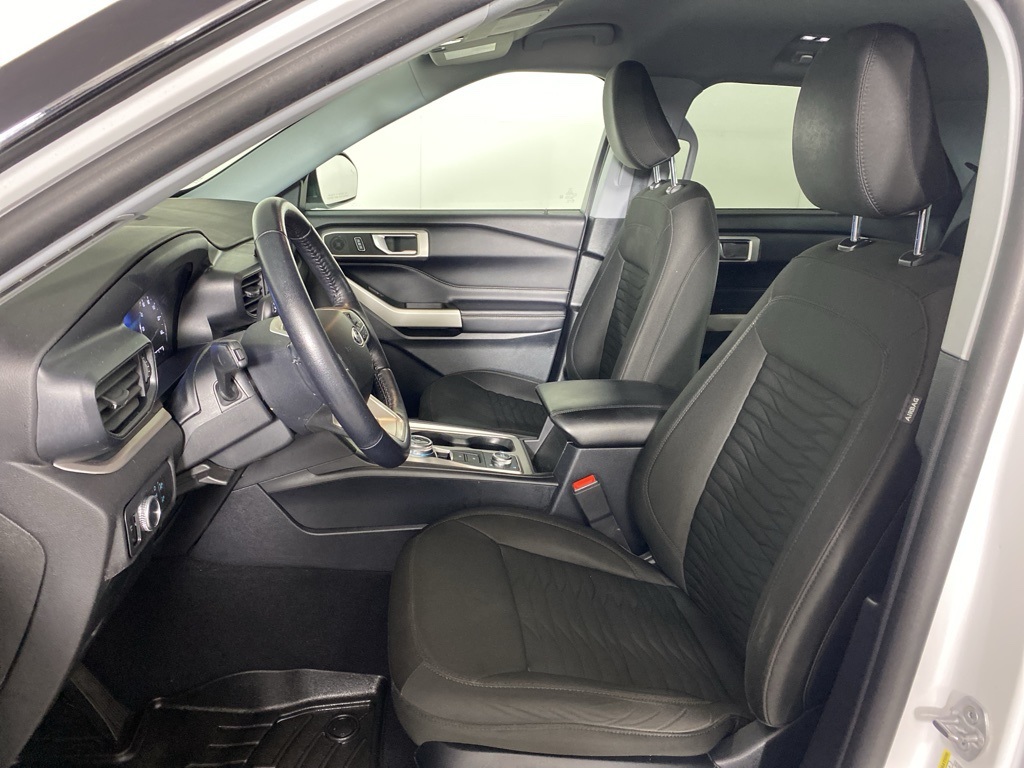 2021 Ford Explorer XLT photo 11