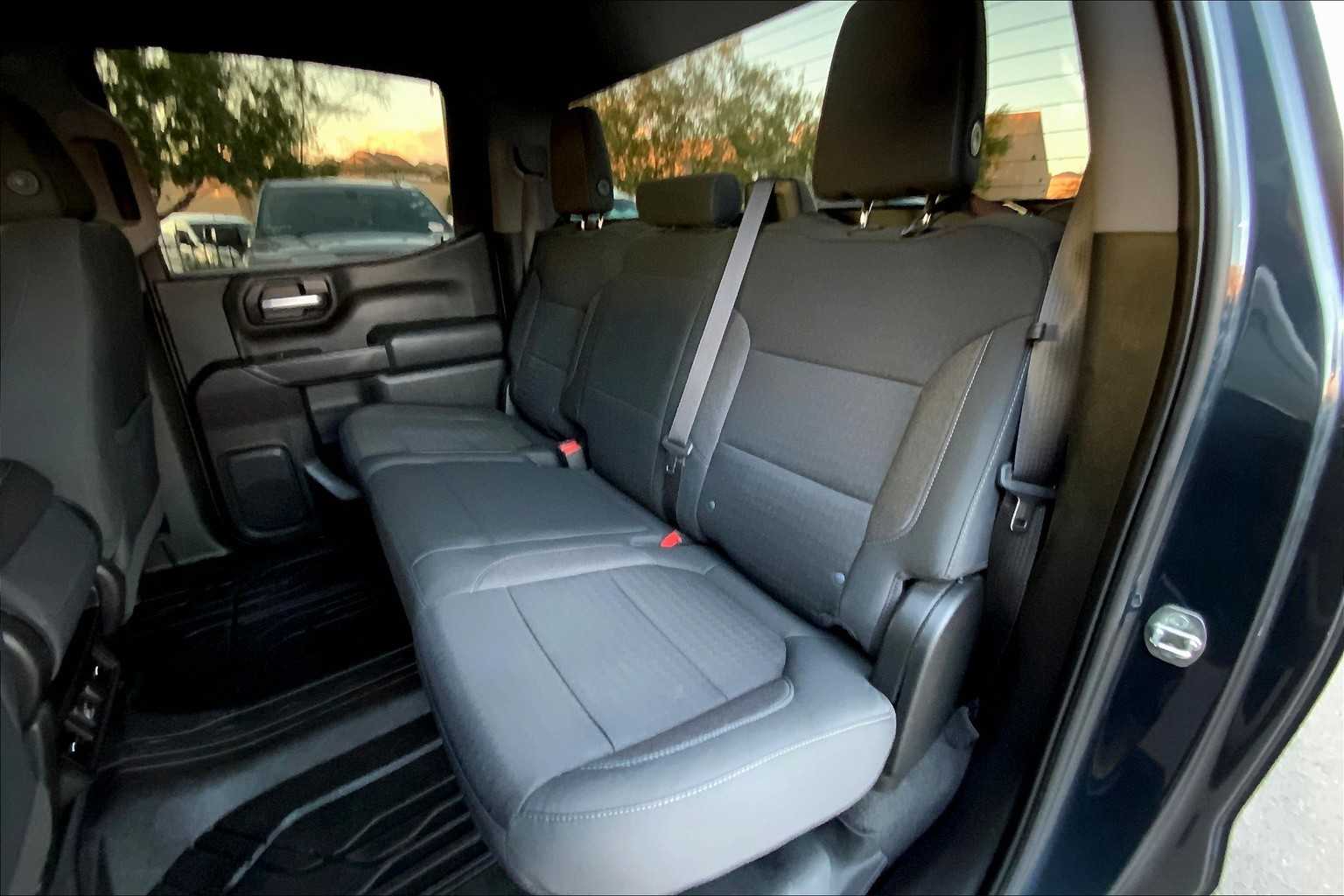 2020 Chevrolet Silverado 1500 LT photo 20