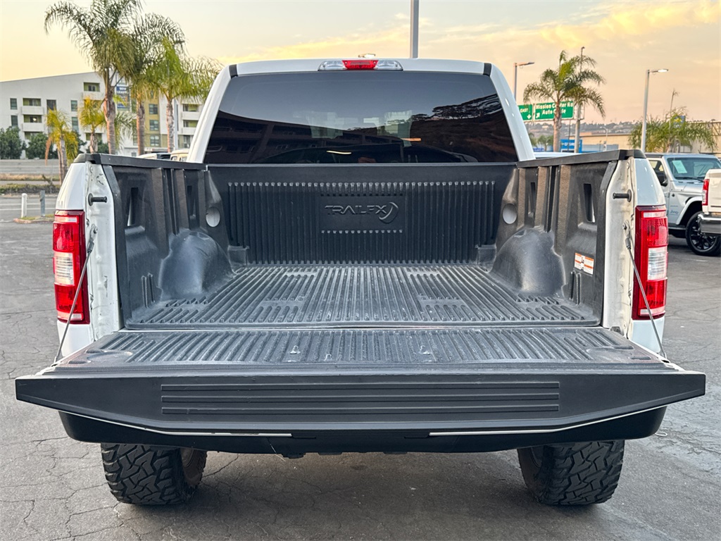 2019 Ford F-150 XLT photo 14