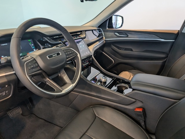 2022 Jeep Grand Cherokee Limited 4xe photo 14