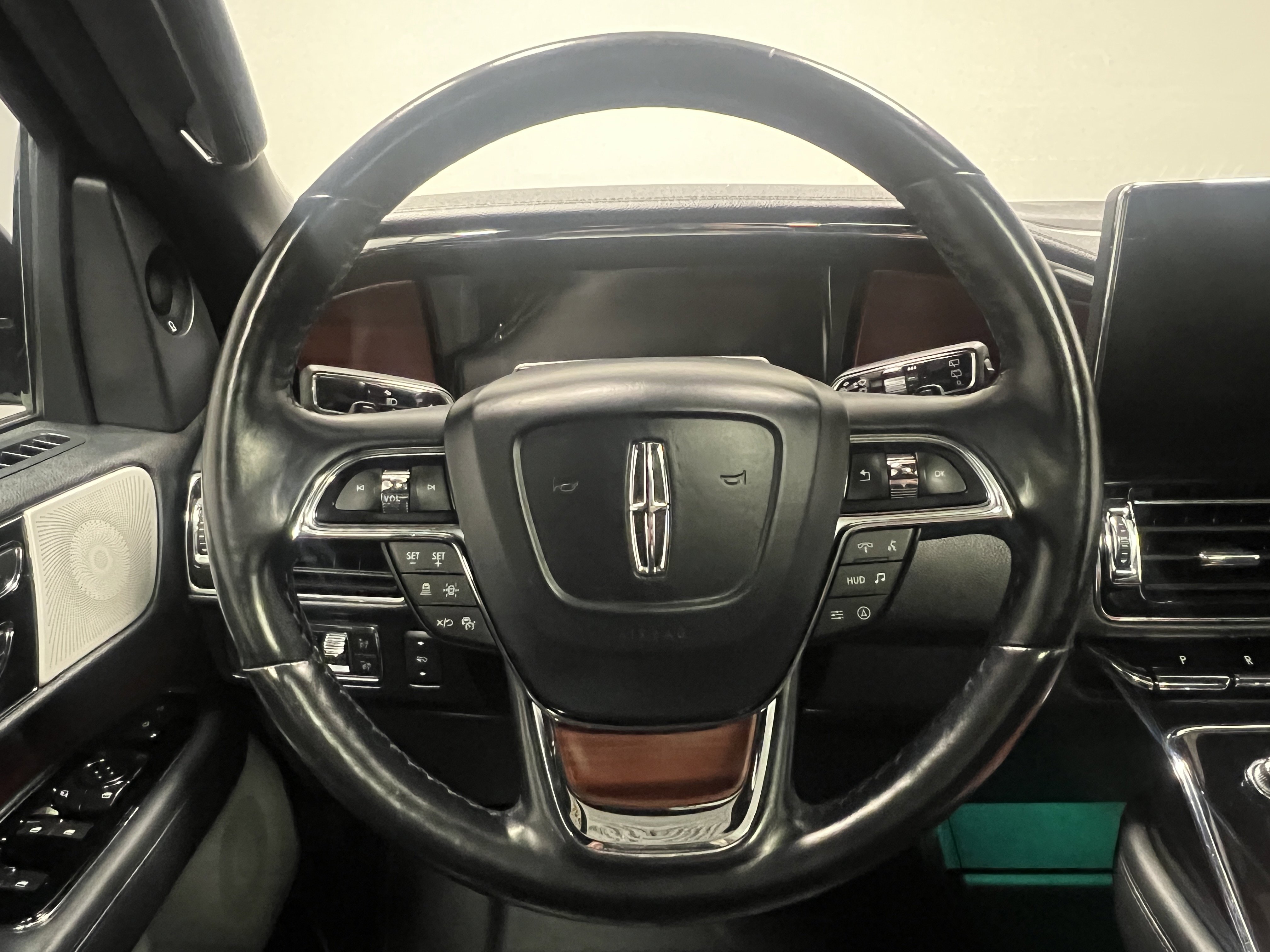 2022 Lincoln Navigator L Reserve photo 9