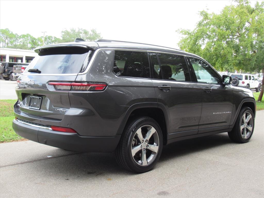 2021 Jeep Grand Cherokee Limited photo 3