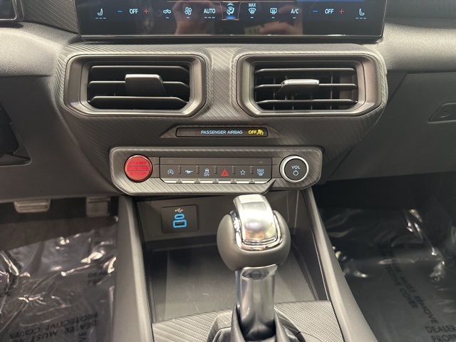 2025 Ford Mustang EcoBoost photo 21