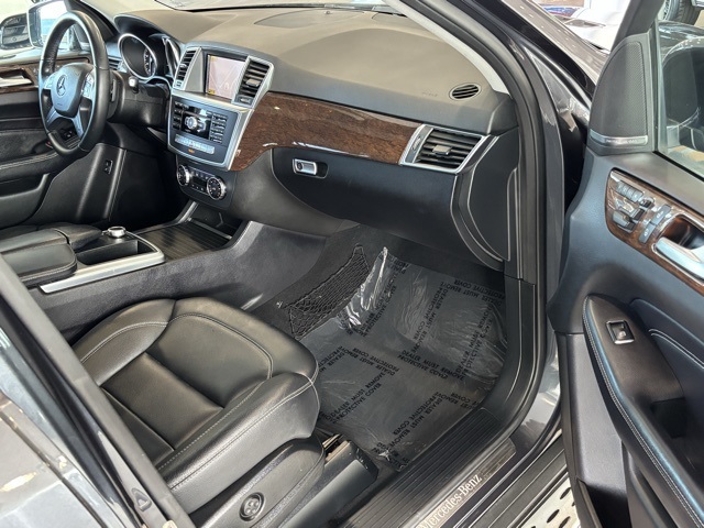 2012 Mercedes Benz ML 350 4MATIC photo 35